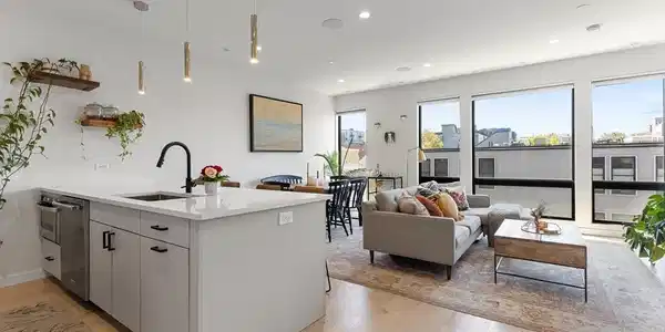 340 W 2nd St