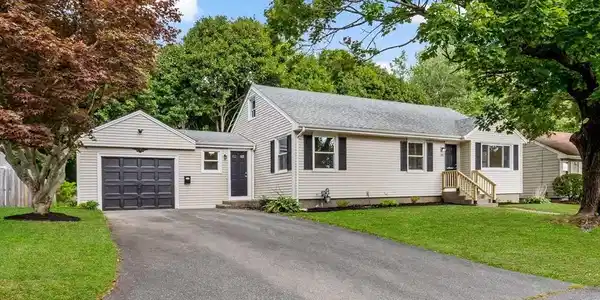 30 Bower St
