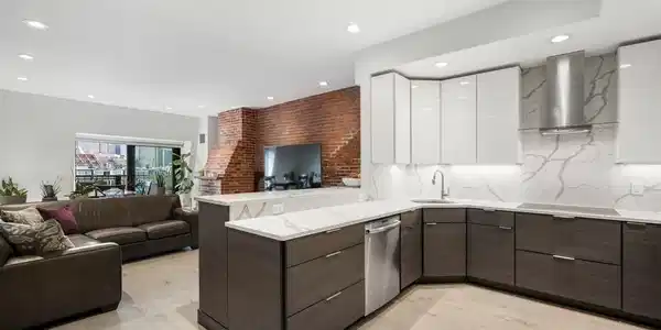 28 Atlantic Ave