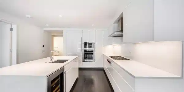 150 Seaport Blvd