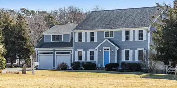 24 Eric Clauson Ln