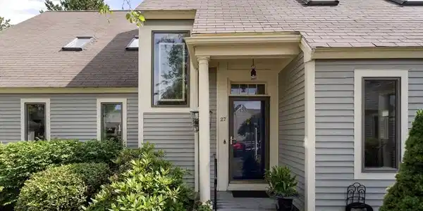 27 Quarryridge Lane