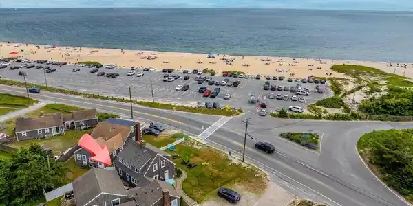 1060 Craigville Beach Rd