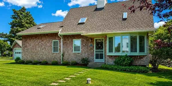 8 Juniper Rd