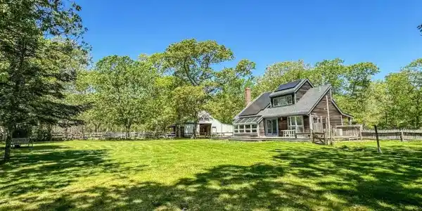 7 Parsonage Woods Road
