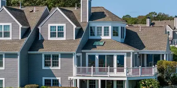 54 Hidden Bay Dr