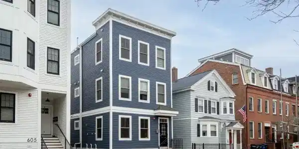 603 E. 6th St