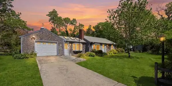 5 Weir Rd