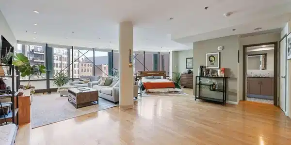 9 W Broadway