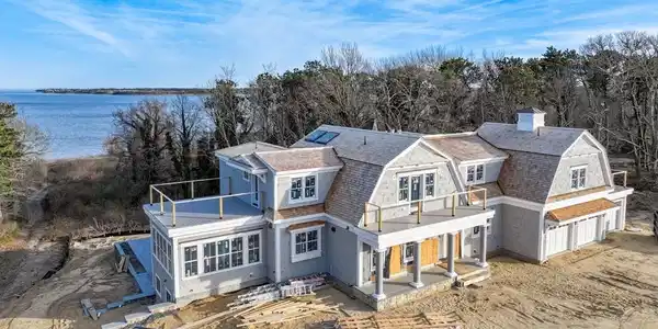 595 S Orleans Rd