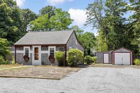 313 Depot St