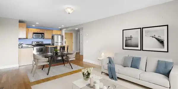 44 Lafayette Ave