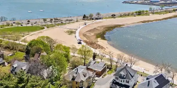 201 Savin Hill Ave