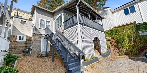 150 Bass Point Rd.