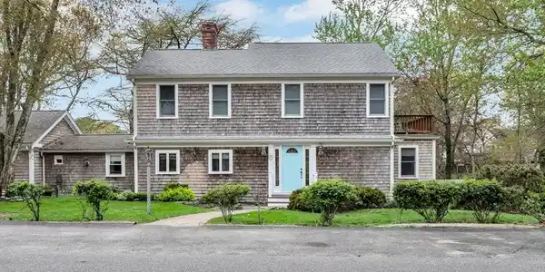 107 Wimbledon Dr