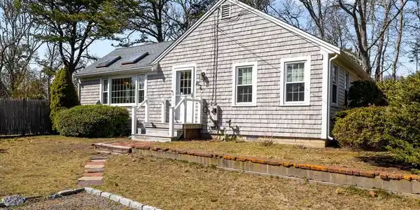 98 Forest Street