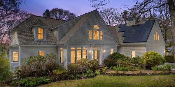 204 Clamshell Cove Rd