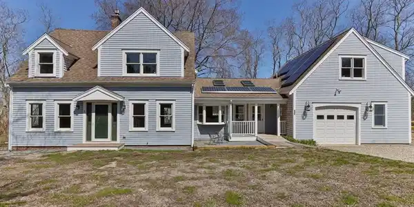 5 Shore Road