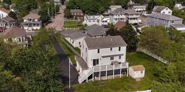 107 Newport Rd