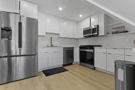 12 Sewall Ave