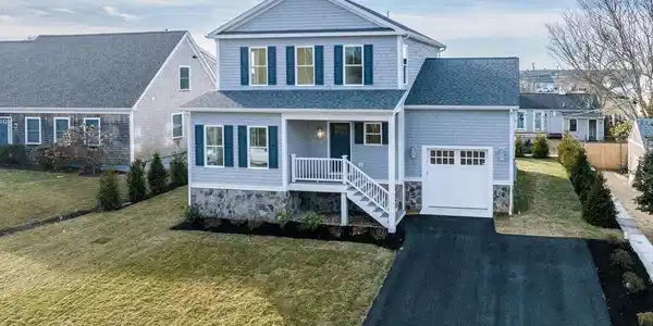 29 Parkers Neck Rd