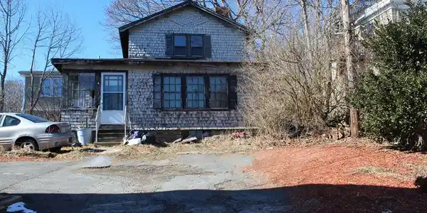 108-A Washington St