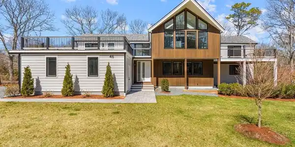46 Greensward Circle