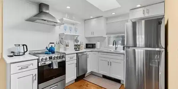 168 N Shore Blvd
