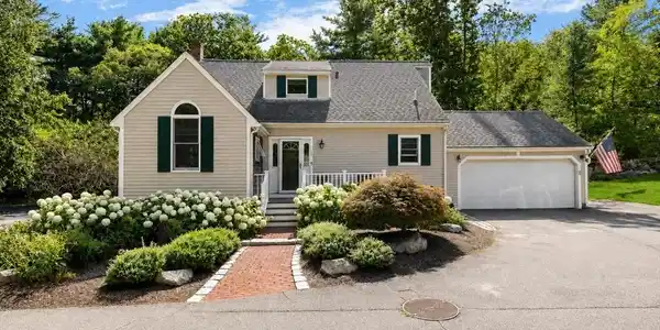 18 Cedarledge Vlg