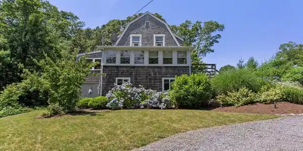 175 Standish Rd