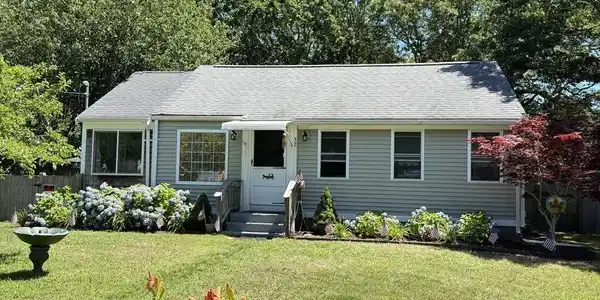 32 Ruby St