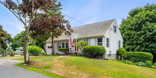 11 Girdler Road