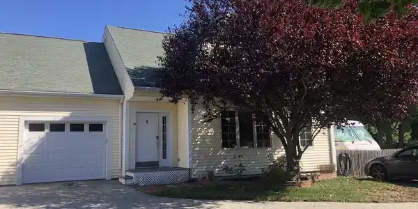 11 Sandy Bay Ter