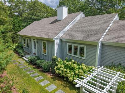36 Coonamessett Cir