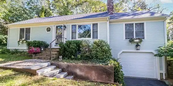 3 Nickerson Rd