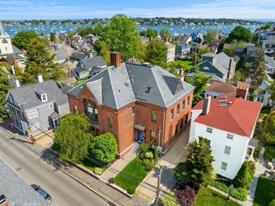 44 Pleasant St.