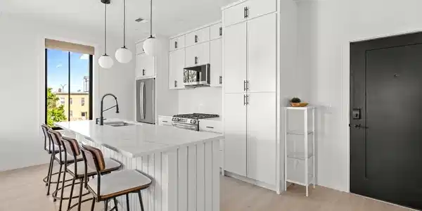 490 Bennington