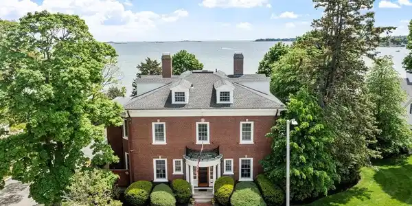 89 Lothrop Street