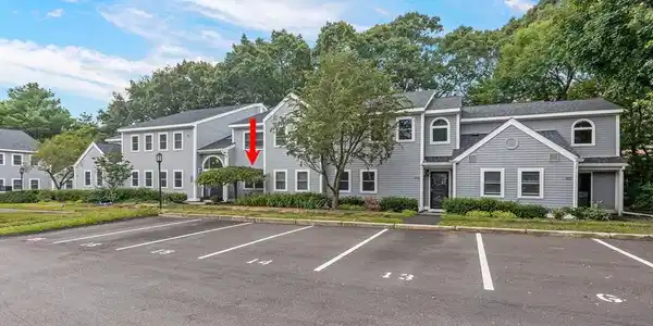 605 Tuckers Lane