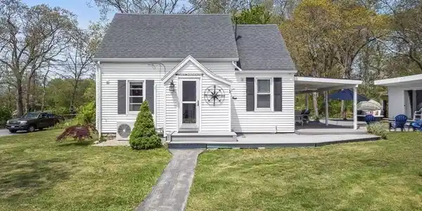 41 Torrington Rd