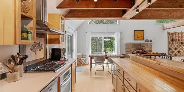 130 Daniels Dr