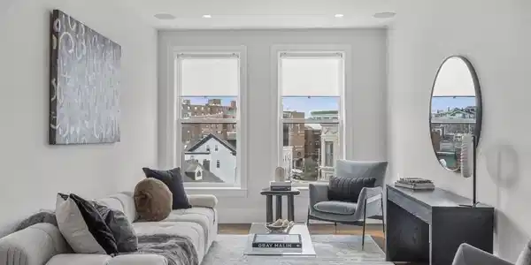 480 W Broadway