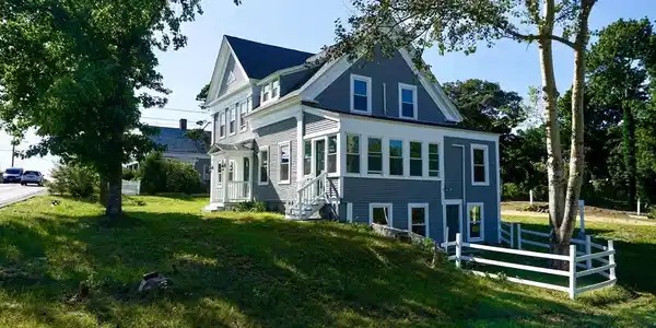 230 Main St