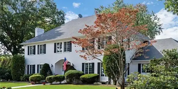 70 Cedar Bay