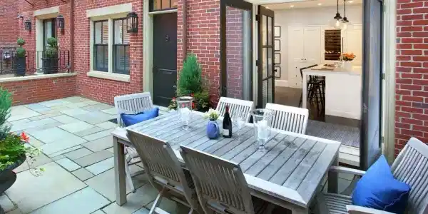 7 Spruce Court
