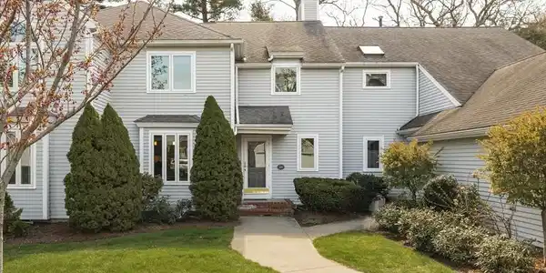 26 Bay Farm Rd