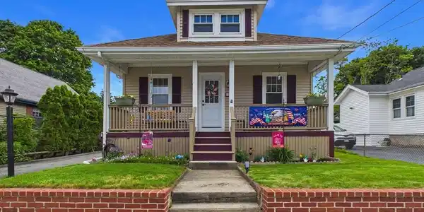 21 Sycamore St