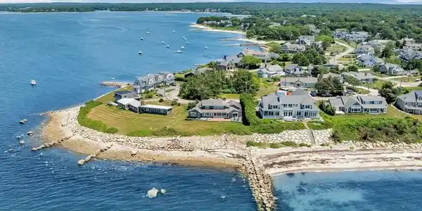 31 Sunset Point Rd