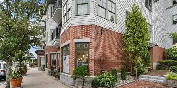 91 Front St.