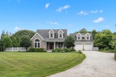 42 Deacon Vincent Way